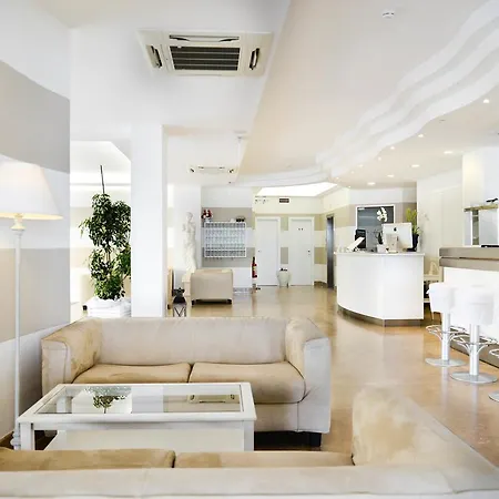 Hotel Aqua Hotel 3*