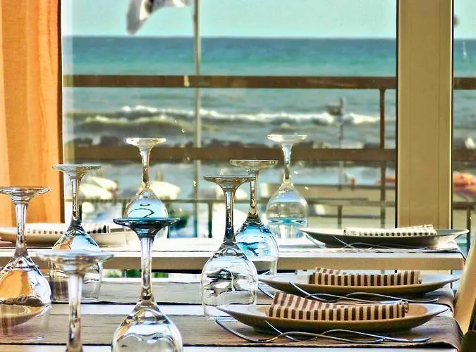 Hotel Aqua 3* Cattolica